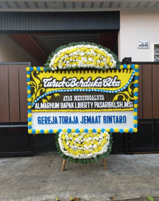 Papan Bunga Duka di Sudimara Pinang