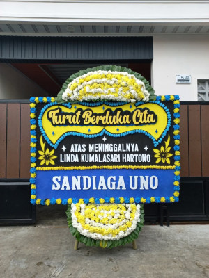 Papan Bunga Duka di Sudimara Pinang